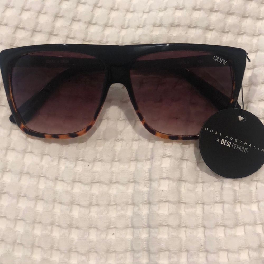 Quay x Desi Perkins Sunglasses